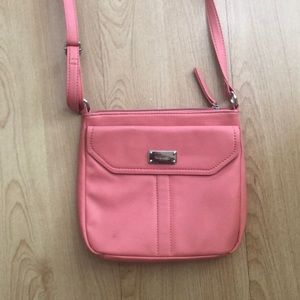 Nine West peach crossbody handbag
